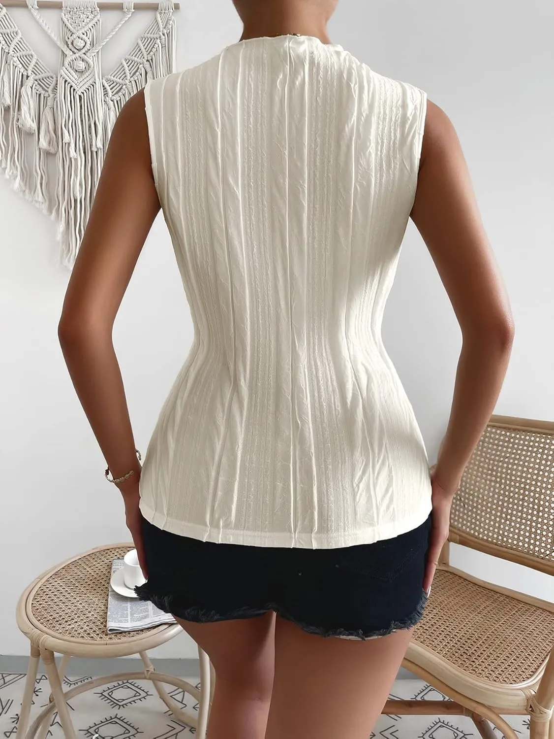 Verdusa Women's Sleeveless Mock Neck Textured Tank Top
