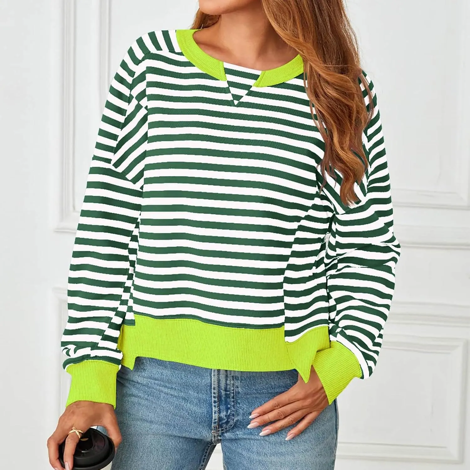 Womens Striped Cropped Sweatshirt Casual Long Sleeve Pullover Shirts Color Block Trendy Fall Clothing Cute Tunic Tops